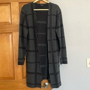 Size Large long women’s sweater